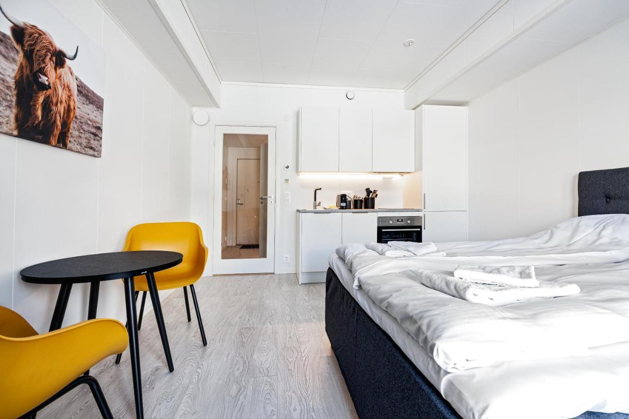 Stylish And Serviced Studio Apartment In Lofoten スヴォルヴァール エクステリア 写真