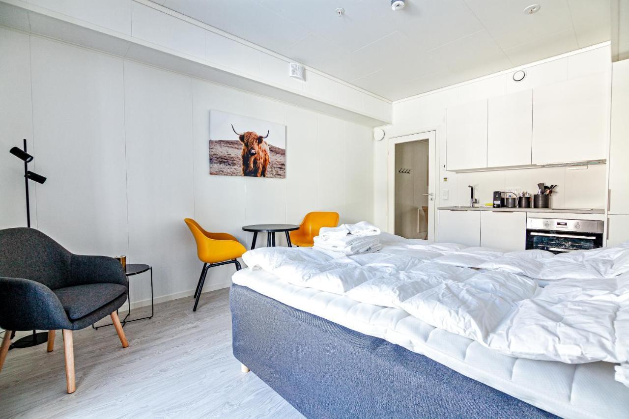Stylish And Serviced Studio Apartment In Lofoten スヴォルヴァール エクステリア 写真